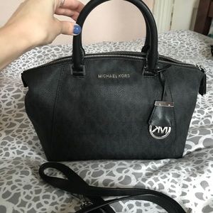 Small Black Michael Kors Purse